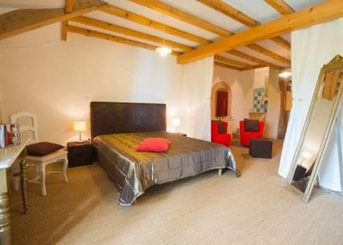 Du Canabal Nocleg ze śniadaniem *